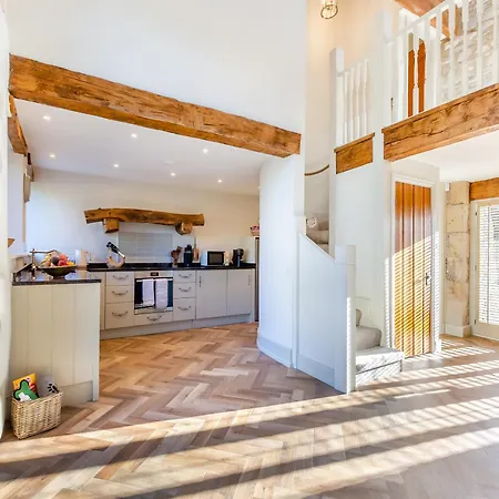 بيت للعطل Badger Hill Barn